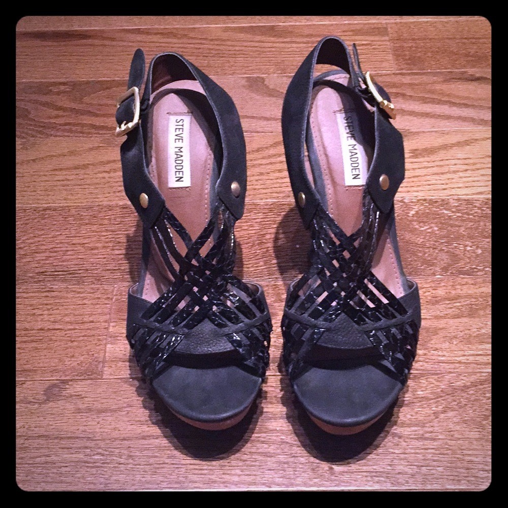 Steve Madden Turnpyke Platform Wedges